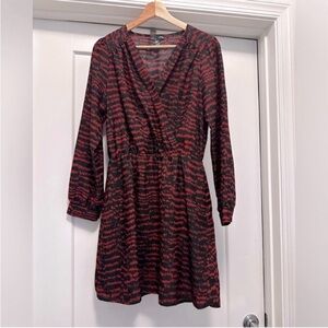 🌹 AQUA Red and Black Animal Print Long Sleeve Dress - Size Medium